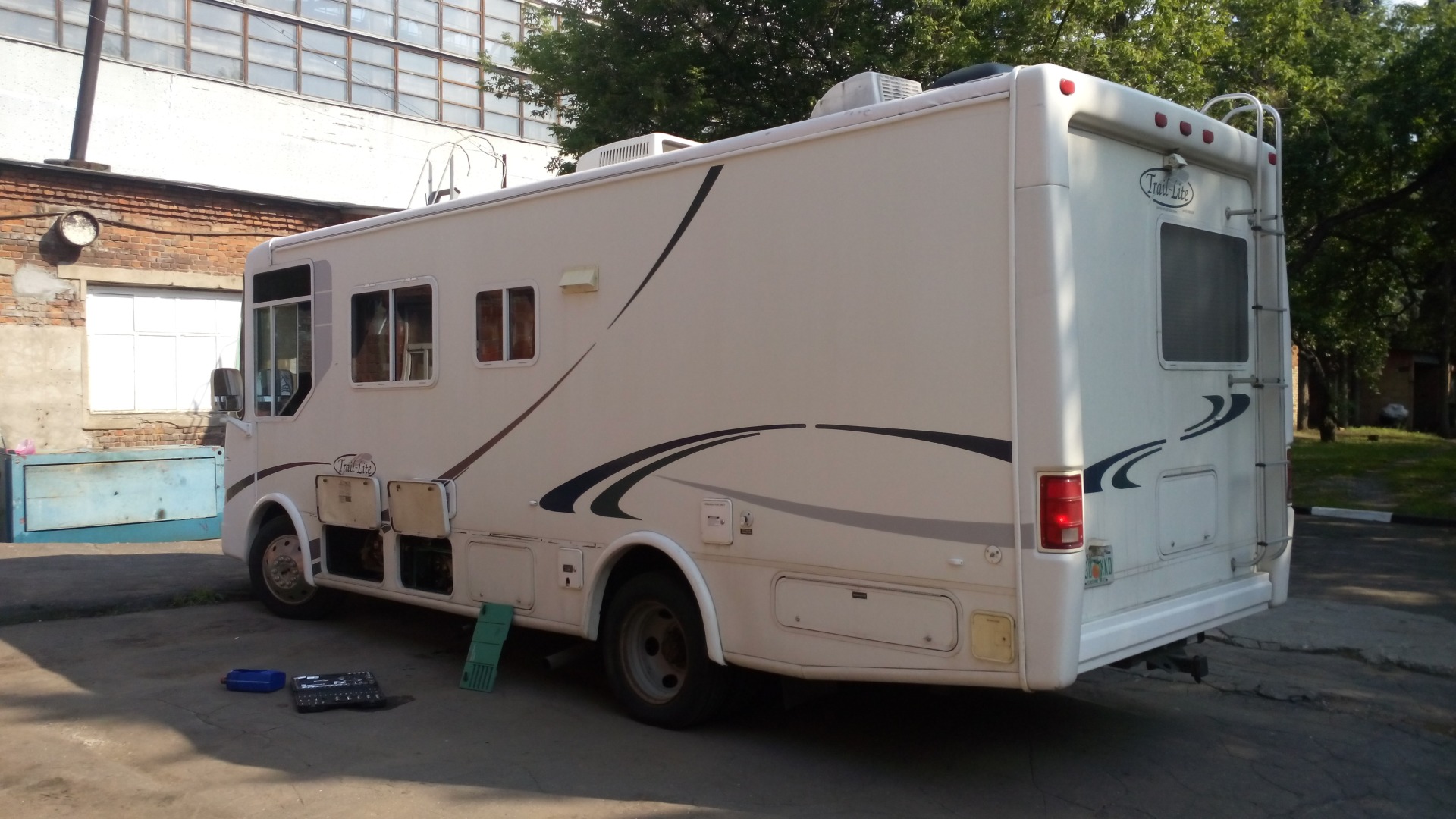 Onan micro quiet 4000